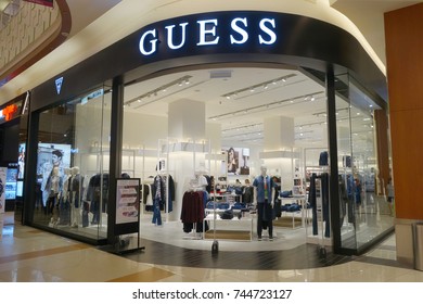 Guess Outlet Images, Stock & Vectors |