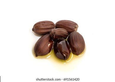 Jojoba oil on seeds of the same plant