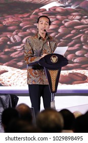 Joko Widodo President Of Indonesia In National Working Meeting Chamber Of Commerce And Industry In Indonesia At Ritz Hotel Mega Kuningan Jakarta On Oktober 2017.