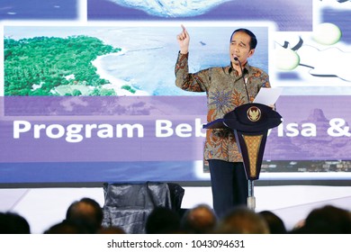 Joko Widodo President Of Indonesia In National Working Meeting Chamber Of Commerce And Industry In Indonesia At Ritz Hotel Mega Kuningan Jakarta On October 2017.