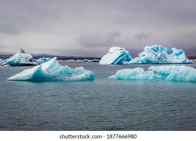 Glacial Imagenes Fotos De Stock Y Vectores Shutterstock