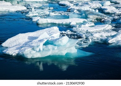 Jokulsarlon,a Large Glacial Lake In Southeast Iceland