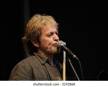 Jon Anderson of the classic rock group "Yes" was recently on stage with The School of Rock kids for a lunch time Earth Day concert at Grand Central station.