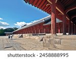 Jongmyo Shrine, which enshrined the status of Joseon kings in the past