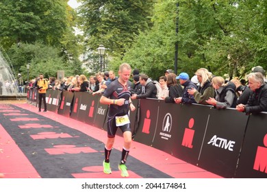 JonkopingSweden -18-09-2021:  At The Finish Line IRONMAN 70.3 Jonkoping European TriClub Championship I Triathlon.The Competition Is A Triathlon That Includes Swimming, Cycling And Running