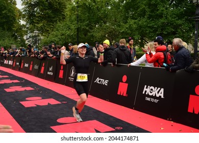 JonkopingSweden -18-09-2021:  At The Finish Line IRONMAN 70.3 Jonkoping European TriClub Championship I Triathlon.The Competition Is A Triathlon That Includes Swimming, Cycling And Running