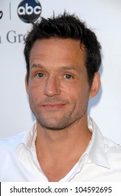 Josh Hopkins  At The 2009 Disney-ABC Television Group Summer Press Tour. Langham Resort, Pasadena, CA. 08-08-09