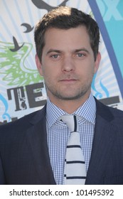 Joshua Jackson At The 2010 Teen Choice Awards - Arrivals, Gibson Amphitheater, Universal City, CA. 08-08-10