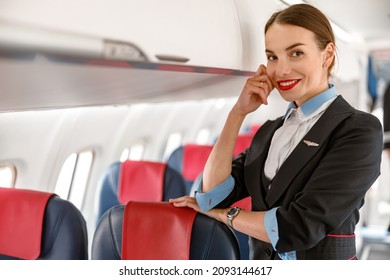 647 Overhead bin Images, Stock Photos & Vectors | Shutterstock