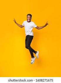 79,464 Black man jumping Images, Stock Photos & Vectors | Shutterstock