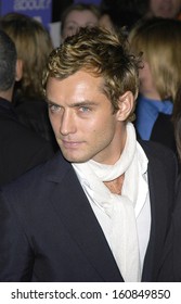 Jude Law At The Premiere Of ALFIE, Ziegfeld Theatre, NY October 18, 2004