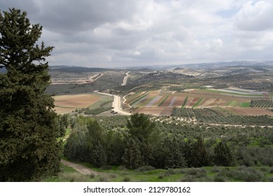 Judea and Samaria landscape, Israel-Palestine - Shutterstock ID 2129780162