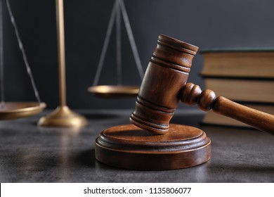 裁判图片 库存照片和矢量图 Shutterstock