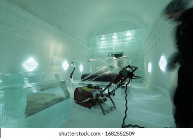 JUKKASJARVI, SWEDEN - MARCH 16 2020: Beautiful Art Suite, Individually Themed And Hand Carved By An Artist Is Restored With A Machine In The Ice Hotel 365 In Jukkasjärvi Near Kiruna In Sweden