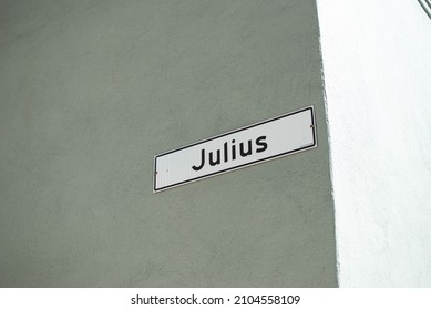 julius street sign in sanfrancisco