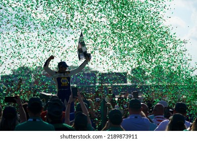 July 10, 2022 - Hampton, GA, USA: Chase Elliott Wins The Quaker State 400 In Hampton, GA, USA.