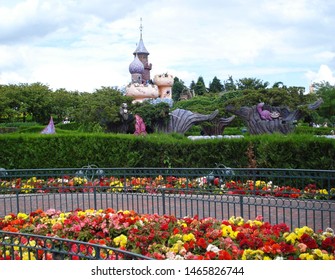 July 2008, Eurodisney, Paris, France. The Alice’s Curious Labyrinth Attraction Area