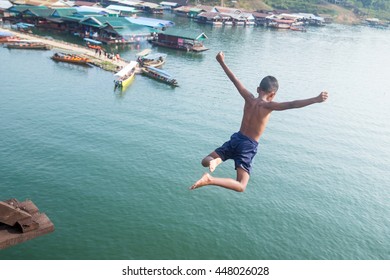 Jumping in to the river 1