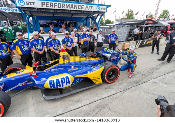 June 01, 2019 - Detroit,
Michigan, USA: ALEXANDER ROSSI (27) of the United States wins the
pole for the Detroit Grand Prix at Belle Isle in Detroit,
Michigan.