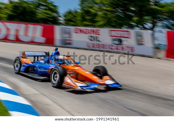 June 13, 2021 - Detroit, Michigan, USA: SCOTT\
DIXON (9) of Auckland, New Zealand races through the turns during\
the  race for the Chevrolet Detroit Grand Prix at Belle Isle in\
Detroit, Michigan.
