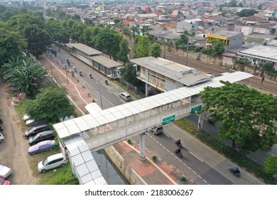 June 2022 : Klender Perumnas Busway Stop On Jalan I Gusti Ngurah Rai, East Jakarta, Indonesia.