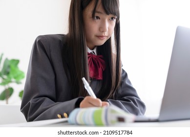 2,792 Asian class youth computer Images, Stock Photos & Vectors ...