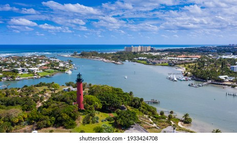 Jupiter Florida Lighthouse with ocean and sky background