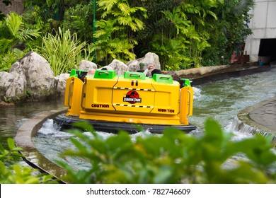 universal studio singapore jurassic park rapid adventure