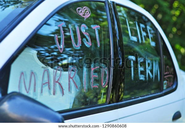 Just Married\
car