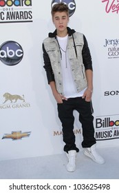 Justin Bieber At The 2012 Billboard Music Awards Arrivals, MGM Grand, Las Vegas, NV 05-20-12