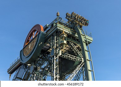 KAATSHEUVEL, THE NETHERLANDS - OCTOBER 31th, 2015: Efteling Theme Park New Rollercoaster Baron 1898 Just Before A 40 Metres Vertical Drop.