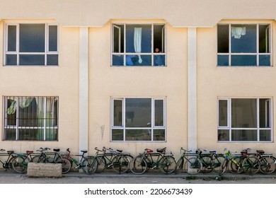 Kabul, Afghanistan - Yune 9, 2011: School Near Kabul, Natives Of Afghanistan