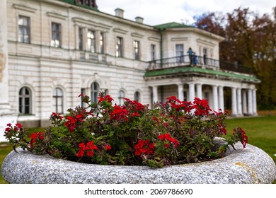 Kachanivka, Ukraine - October 17, 2021: Kachanivka Palace And Landscaped Park, One Of The Many Country Estates Built By Pyotr Rumyantsev, Catherine II's Viceroy Of Little Russia In 1770s.