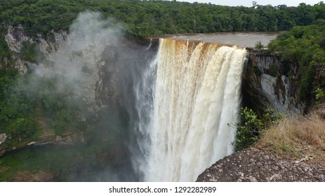 Kaieteur Falls Guyana