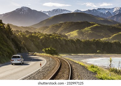 Kaikoura Highway/ Kaikoura's Coastal Highway Is An Iconic New Zealand Scenic Drive 