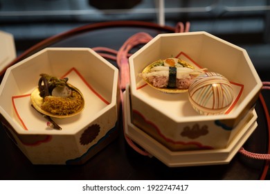 懐石料理 の画像 写真素材 ベクター画像 Shutterstock