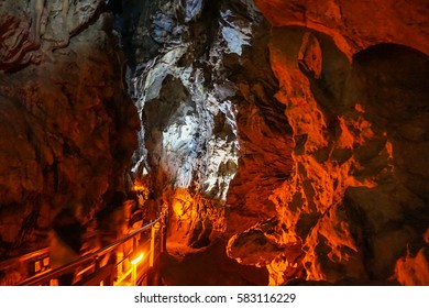 KALAVRYTA - GREECE, SEPT 2016: The Cave Of The Lakes Is Located Near The Village Kastria In The Achaea Regional Unit Near Kalavryta. The Cave Is An Old Subterranean River Consisting Of Three Levels.