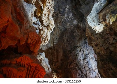 KALAVRYTA - GREECE, SEPT 2016: The Cave Of The Lakes Is Located Near The Village Kastria In The Achaea Regional Unit Near Kalavryta. The Cave Is An Old Subterranean River Consisting Of Three Levels.