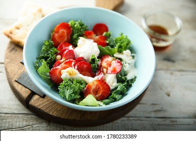 Kale Salad With Cheese And Strawberry