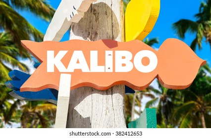 Kalibo Welcome Sign With Palm Trees