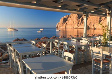 Kamari Beach - Santorini