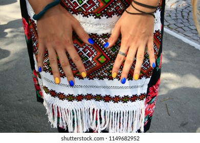 Sunny Nails Images Stock Photos Vectors Shutterstock