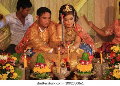 Khmer Wedding Clothes Images Stock Photos Vectors Shutterstock