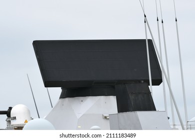 Kanagawa, Japan - September 05, 2021:Royal Netherlands Navy Thales Nederland SMART-L (Signaal Multibeam Acquisition Radar for Tracking, L band) naval long-range search radar on HNLMS Evertsen (F805).