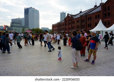 Kanagawa Prefecture Japan - Sept 14, 2019:  Street Dance. Yokohama Red Brick Warehouse Historical Building That Is Used As A Complex That Includes A Event Venues