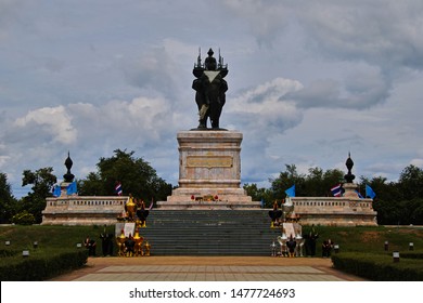 War Elephant Images, Stock Photos & Vectors | Shutterstock