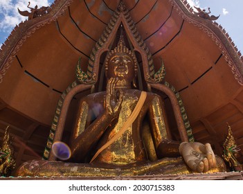 KANCHANABURI, THAILAND - AUGUST 2021: Big Buddha Statue Chin Prathanporn At Wat Tham Sua Temple. Symbol Of Peace And Wisdom. Buddhism Official Religion In Some South East Asia Countries. 