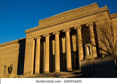 Kansas City, Missouri - January 1 2016: Sunrise On The Nelson-Atkins Museum Of Art.