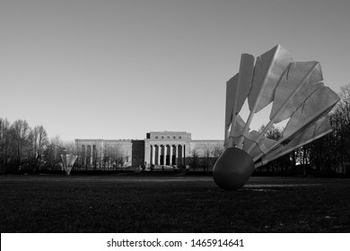 Kansas City, Missouri - January 1 2016: A Shuttlecock Outside The Nelson-Atkins Museum Of Art.