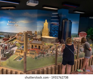 Kansas City, Missouri, USA 9-21-20
Legoland Discovery Center exhibits
